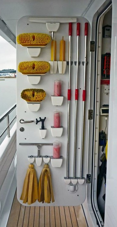 Yacht Organiser Storage Cleaning Equipment